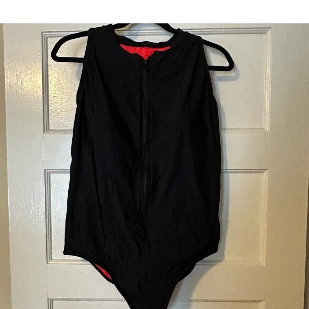 Black Sleeveless One Piece Bathing suit with Neon Pink Lining 18 W